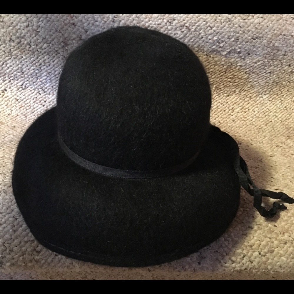 Black Wool Hat - image 5